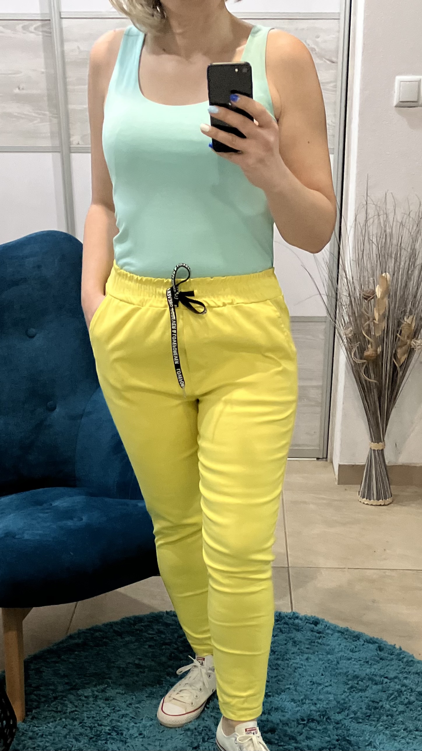Nohavice tenké žlté